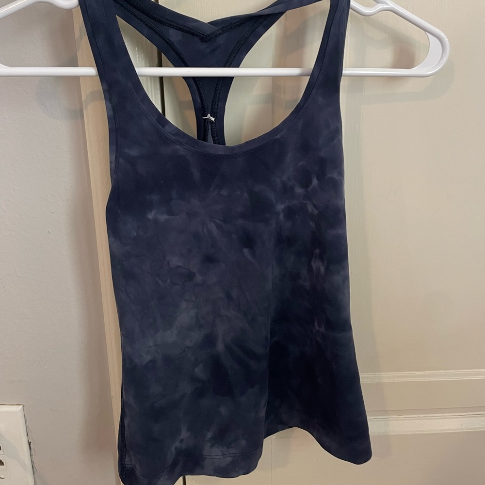 Super cute lululemon tank